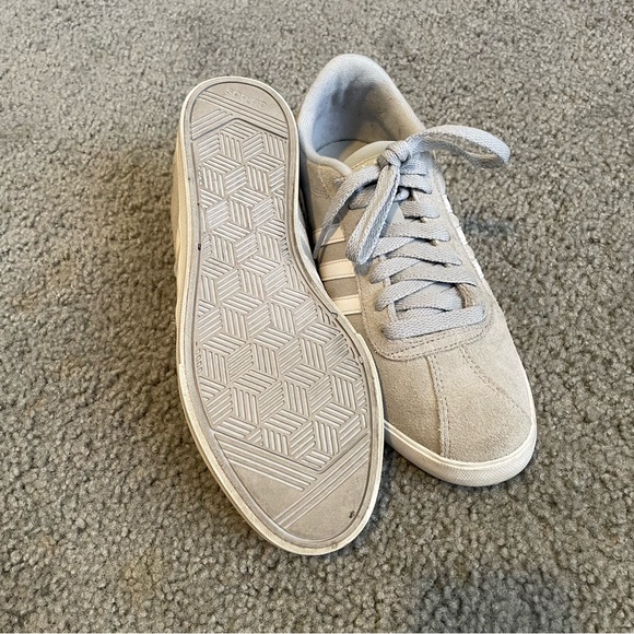 Adidas Neo Sneaker with Comfort Footbed in Suede Gray - Picture 4 of 6